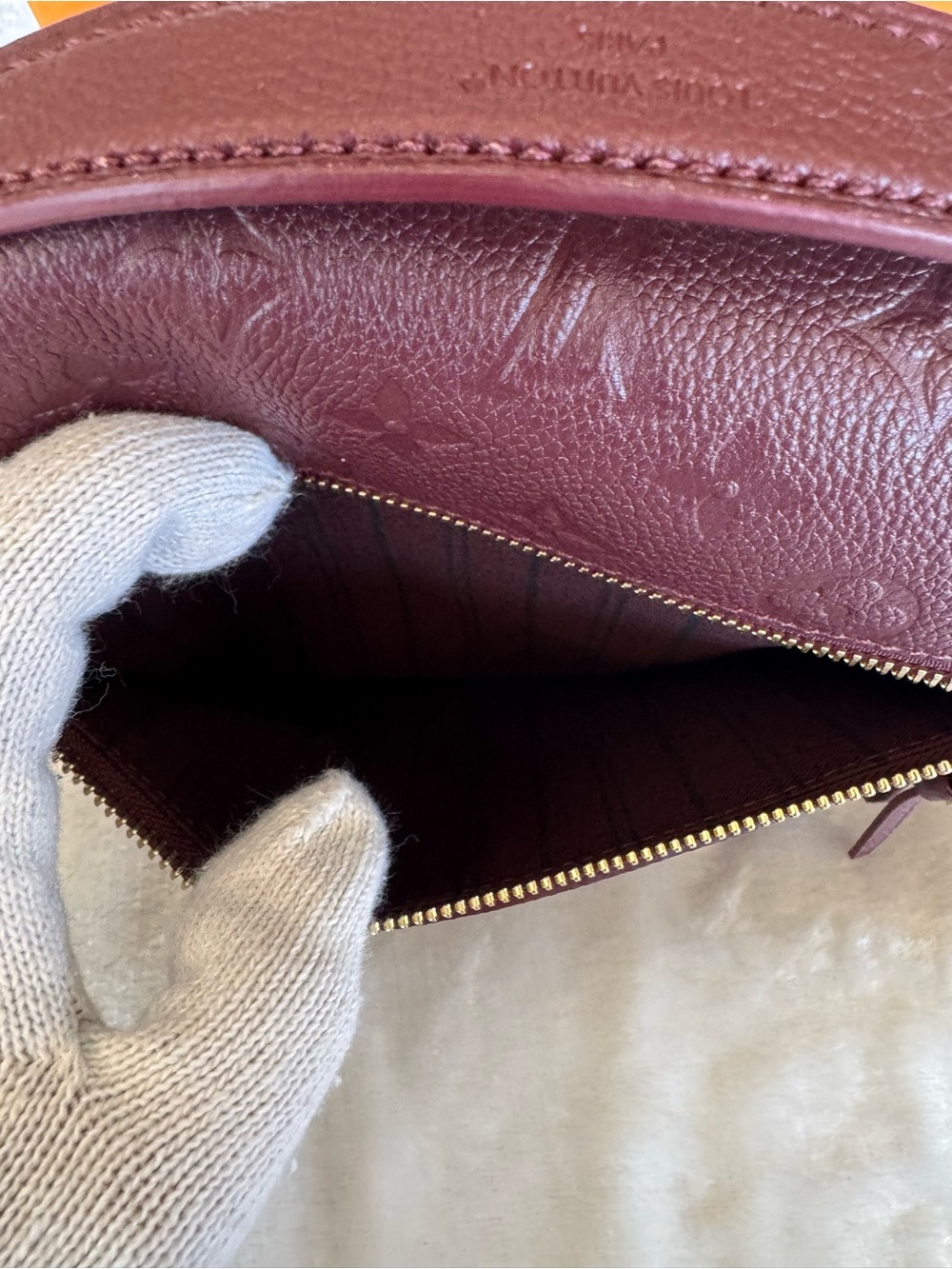 SOLD❌❌Louis Vuitton Pochette Metis Empreinte in Wine - Picture 13 of 16
